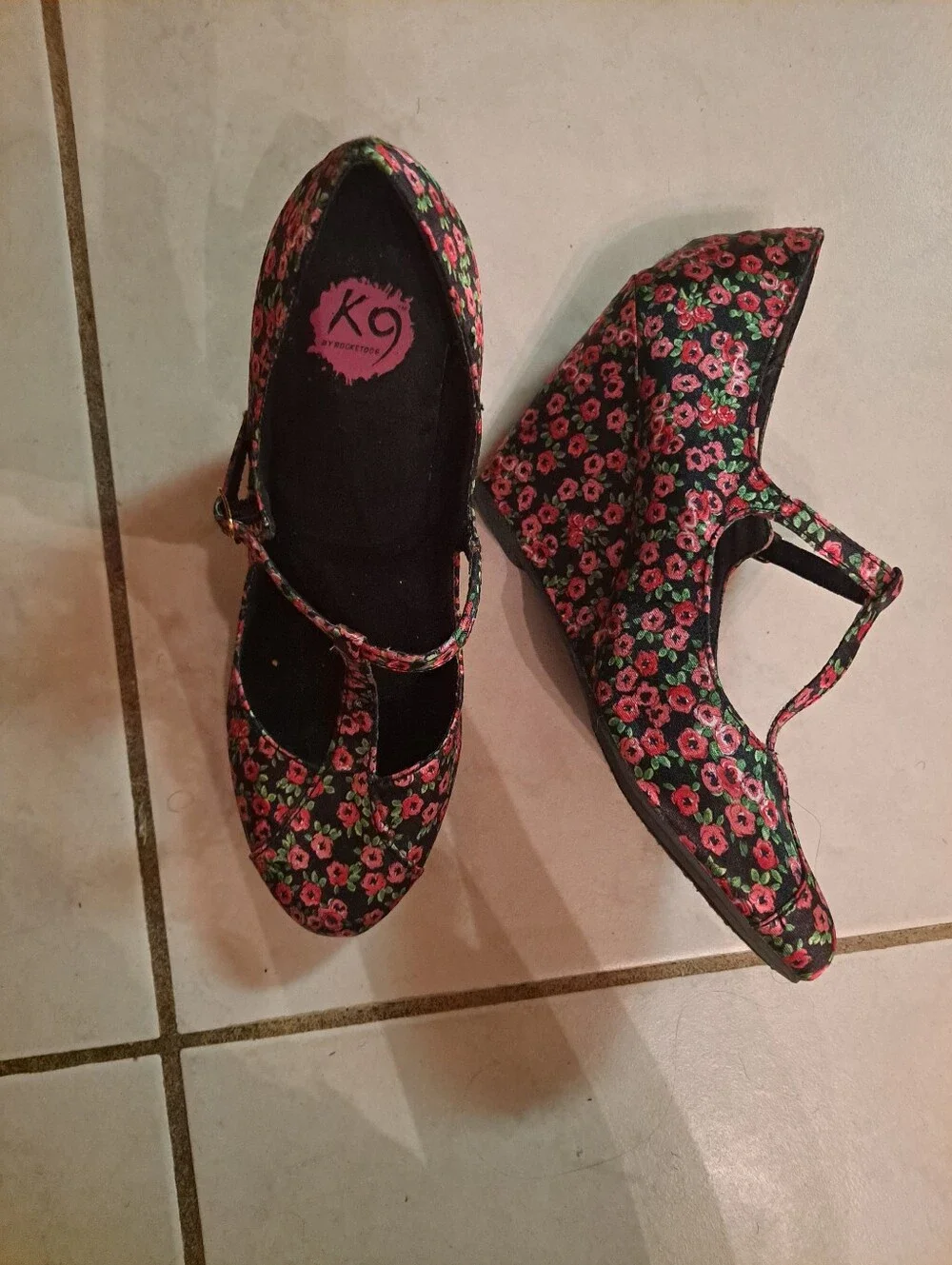 K9 By Rocketdog Floral Mary Jane Dress Shoes - Black with Pink Floral